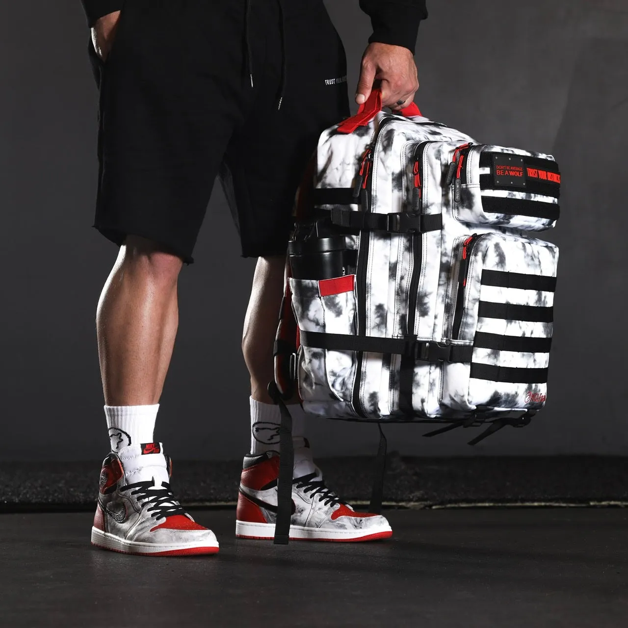 45L Backpack Timber Wolf Savage Red