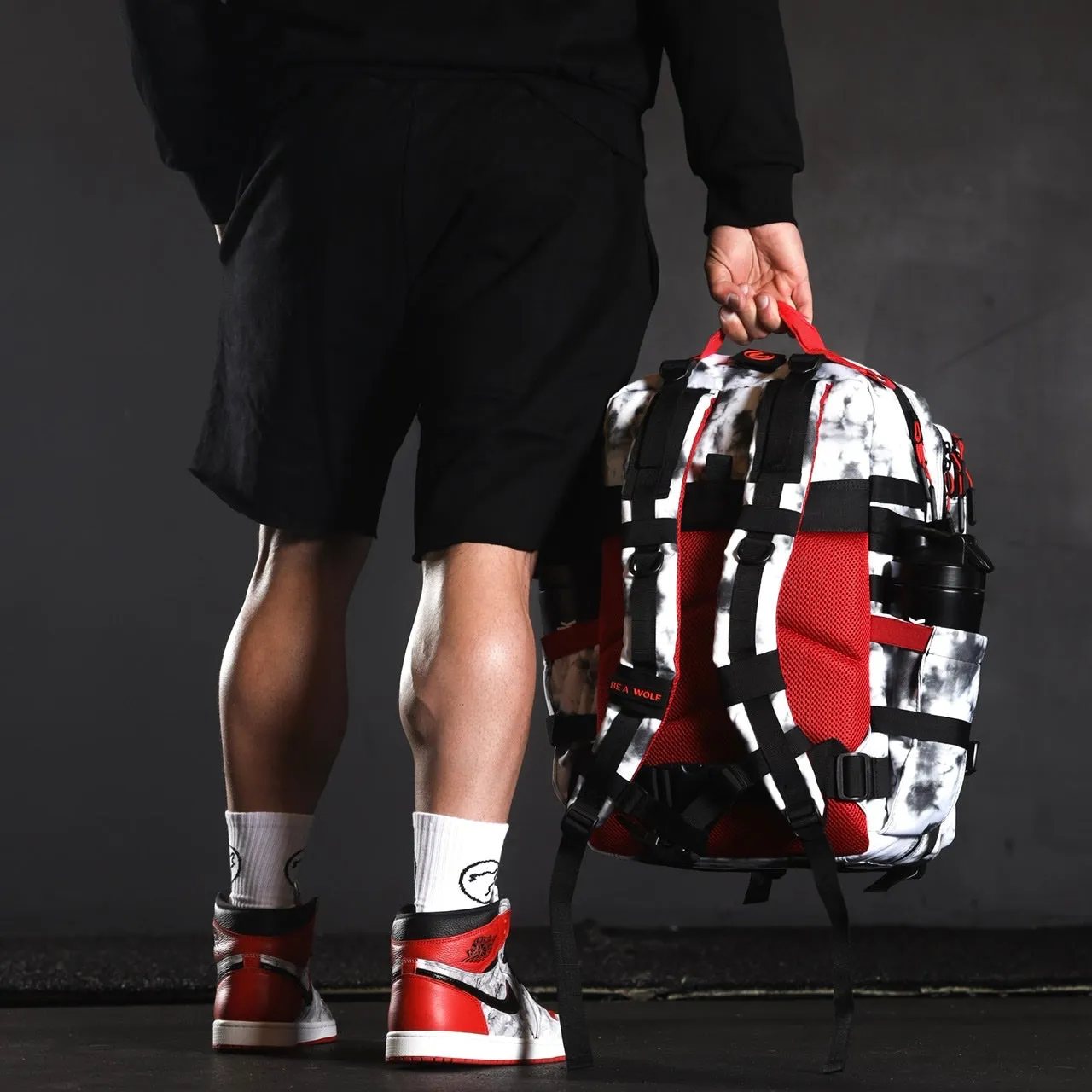 45L Backpack Timber Wolf Savage Red