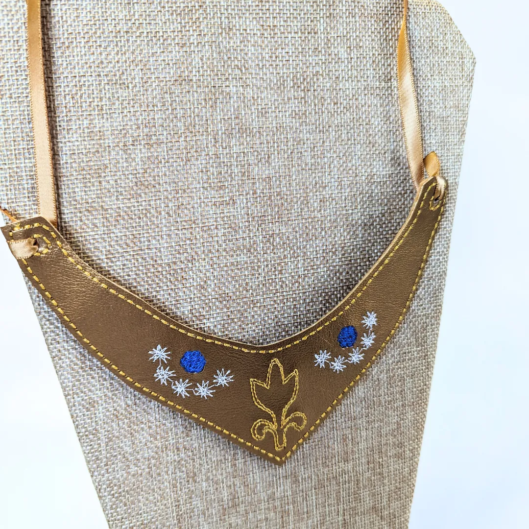 Sleeping Princess Necklace